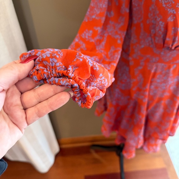 NWT Dokotoo Women's Bohemian Floral Flowy Dress, V- Neck, Size Medium - Picture 8 of 15